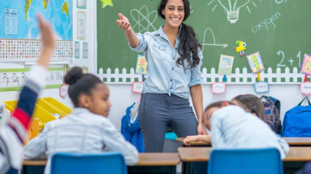 Empowering Future Educators: Scholarships for Aspiring Teachers